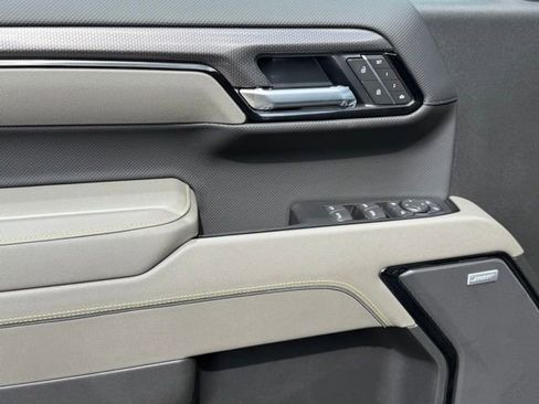 New 2026 Chevrolet Silverado 1500 ZR2 AWD/4WD image 11