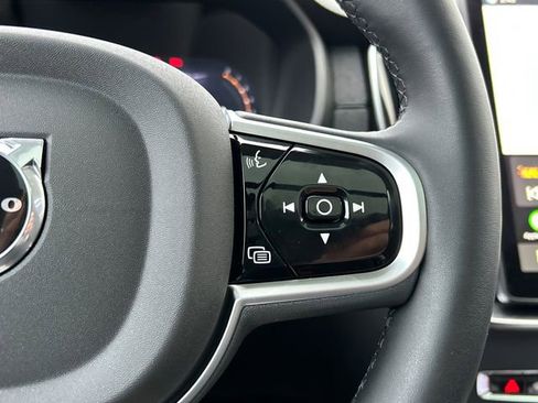 Used 2026 Volvo XC90 B5 Plus w/ Protection Package Premier image 11