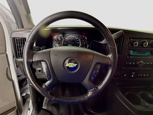 Used 2021 Chevrolet Express 2500 w/ Driver Convenience Package RWD image 13