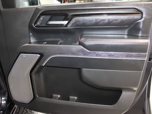 Used 2025 GMC Sierra 2500 AT4X w/ AT4X AEV Edition AWD/4WD image 21