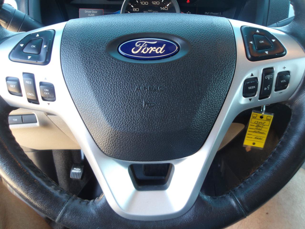 Used 2015 Ford Explorer XLT w/ Equipment Group 202A FWD image 20