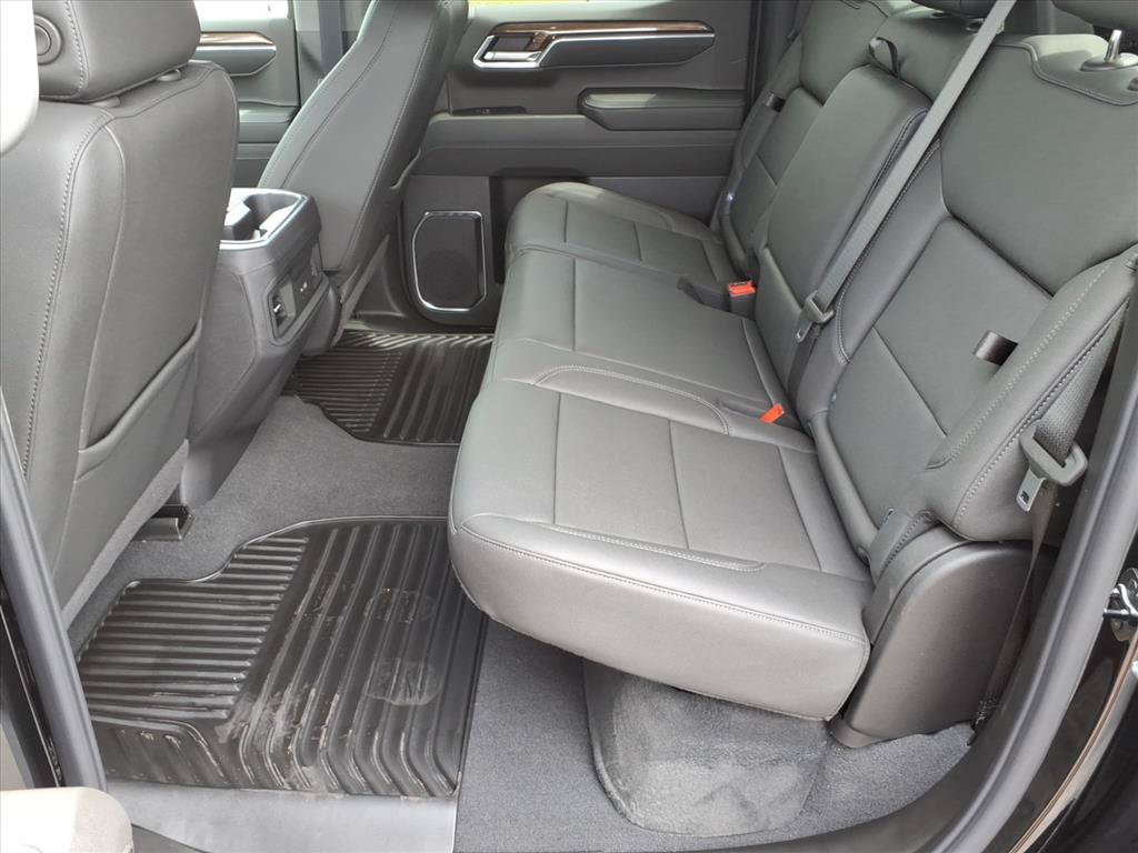 New 2026 Chevrolet Silverado 1500 RST w/ Convenience Package II AWD/4WD image 10
