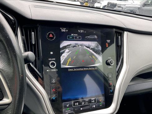 Used 2024 Subaru Outback Premium image 21