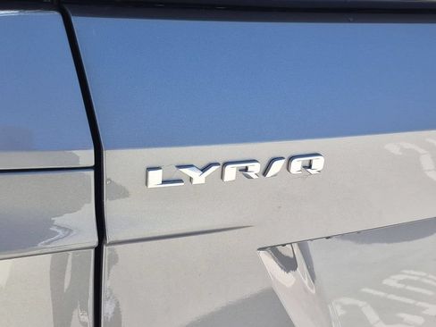 New 2026 Cadillac Lyriq Luxury AWD/4WD image 31