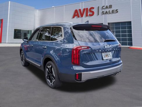 Used 2025 Kia Telluride S image 10