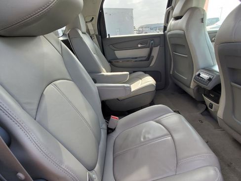 Used 2014 GMC Acadia SLT w/ Technology Package image 6