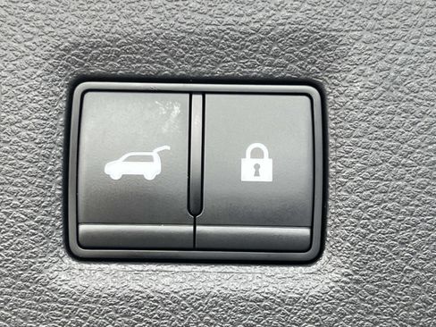 Used 2024 INFINITI QX50 Sensory image 23