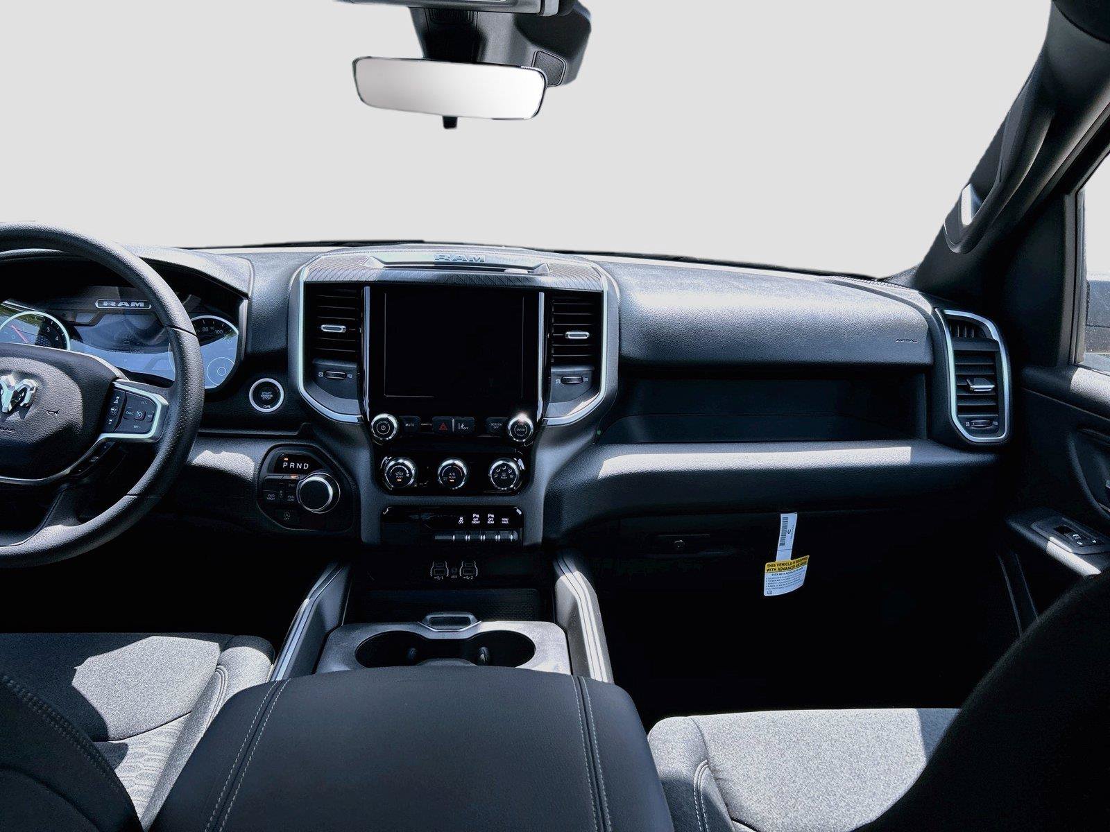 New 2026 RAM 1500 Express AWD/4WD image 14