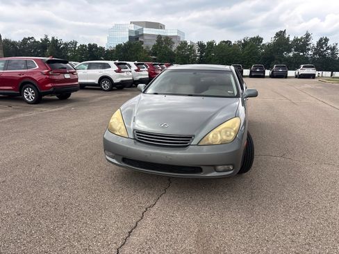 Used 2004 Lexus ES 330 FWD image 16