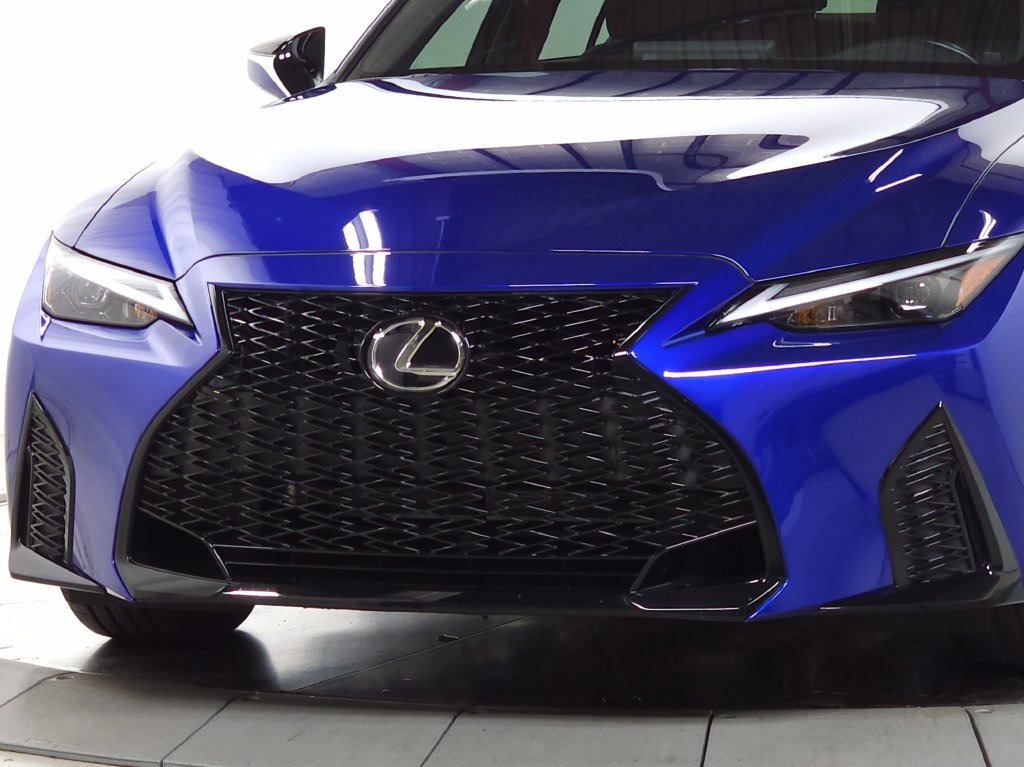 Used 2025 Lexus IS 350 F Sport w/ Navigation Package AWD/4WD image 3