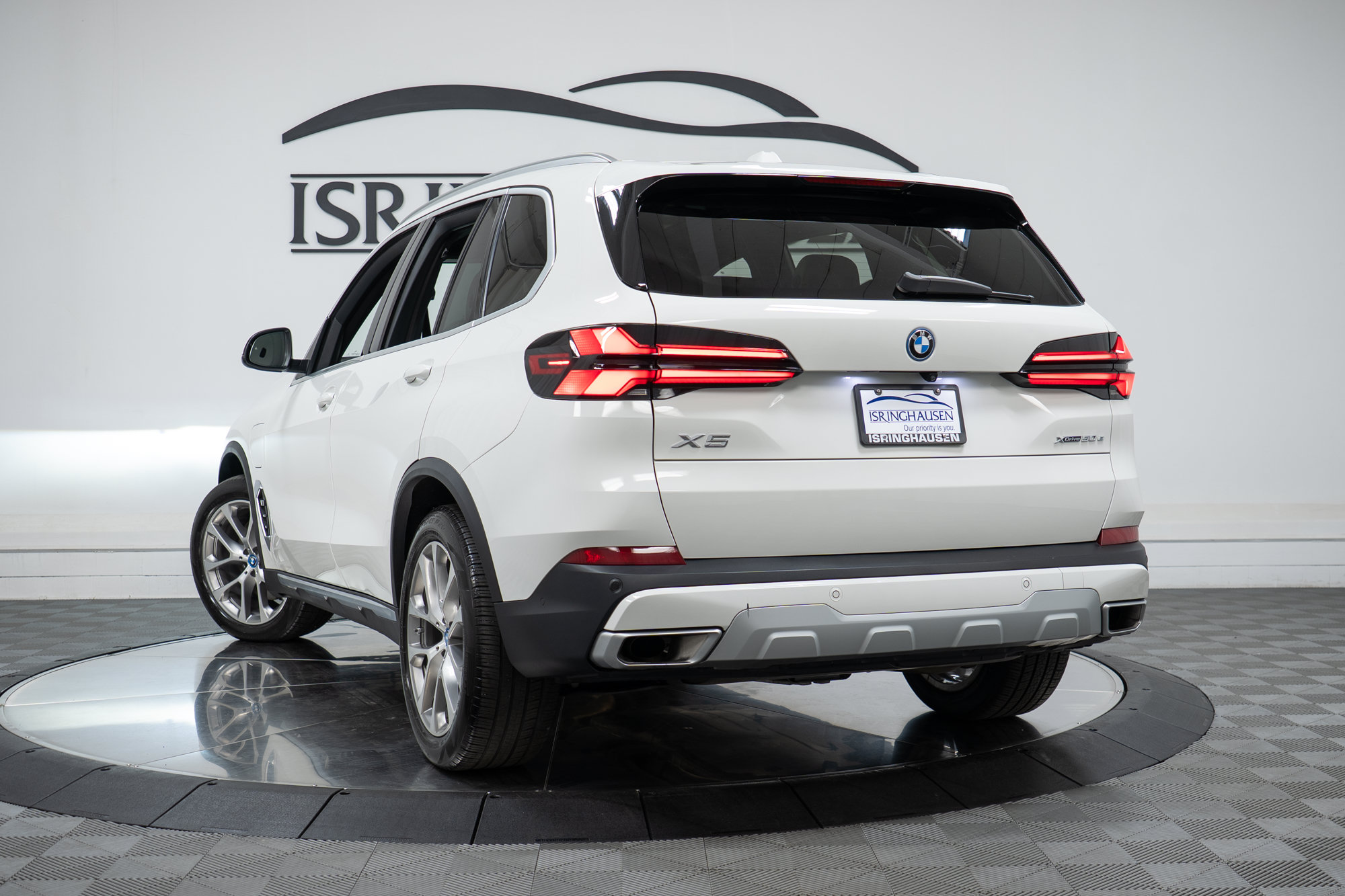 Certified 2024 BMW X5 xDrive50e AWD/4WD image 29