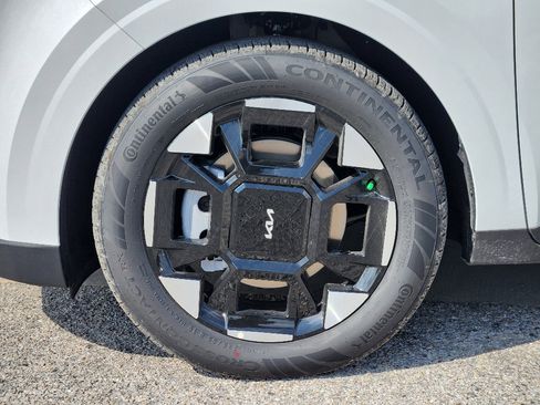 New 2026 Kia Carnival EX image 7