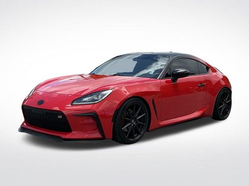 Used 2023 Toyota GR86 Premium RWD image 2