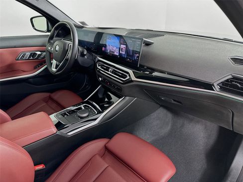 Certified 2023 BMW 330i xDrive Sedan w/ Premium Package image 31