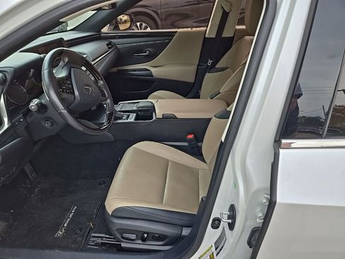 Used 2021 Lexus ES 350 w/ Premium Package FWD image 9