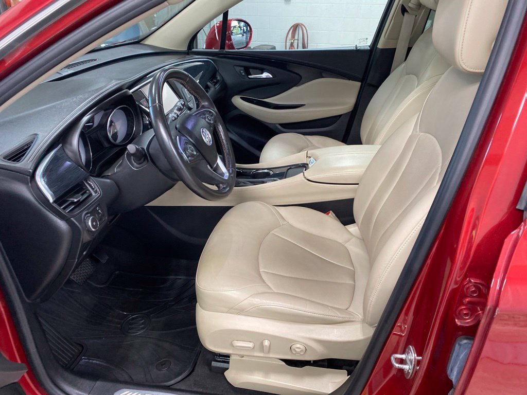 Used 2018 Buick Envision Essence AWD/4WD image 10