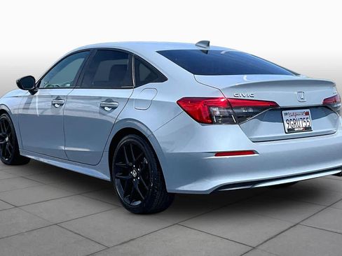 Used 2023 Honda Civic Sport image 11