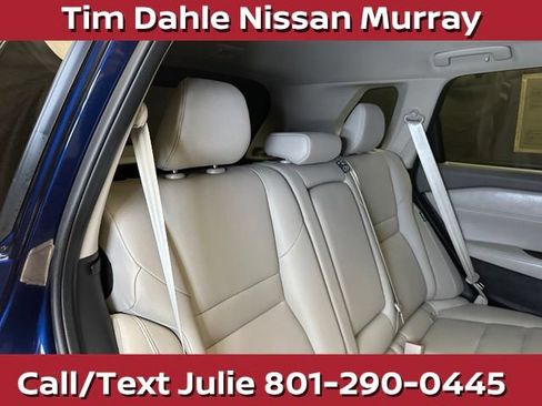 Used 2025 Nissan Rogue SL w/ SL Premium Package AWD/4WD image 19