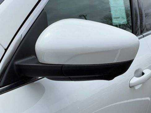 New 2024 Ford Escape SE w/ PHEV Premium Package image 36