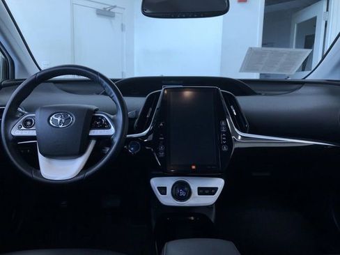 Certified 2019 Toyota Prius Prime Advanced FWD image 18