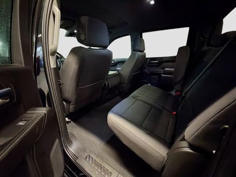 Certified 2023 Chevrolet Silverado 1500 Custom image 21