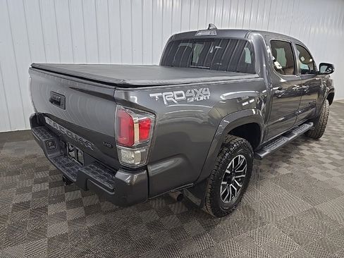 Used 2023 Toyota Tacoma TRD Sport image 10