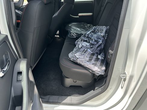 New 2025 Nissan Frontier PRO-4X image 20