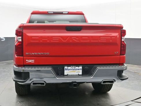 Used 2024 Chevrolet Silverado 1500 LT w/ Z71 Off-Road Package AWD/4WD image 13