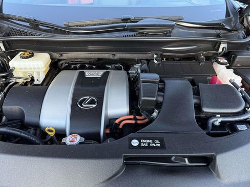 Used 2022 Lexus RX 450h F Sport image 27