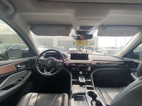 Used 2022 Acura MDX SH-AWD w/ Technology Package image 5