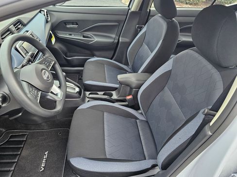 New 2025 Nissan Versa SV w/ Trunk Package image 12