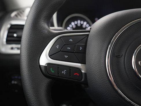 Used 2019 Jeep Compass Sport AWD/4WD image 25