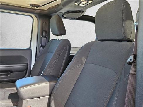 Used 2022 Jeep Wrangler Willys image 19