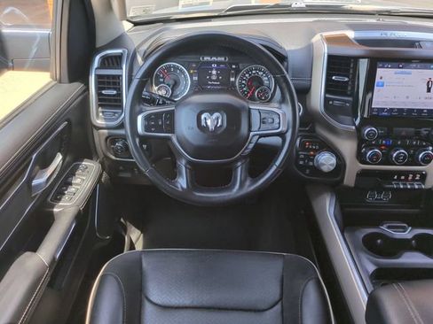 Used 2022 RAM 1500 Laramie AWD/4WD image 16