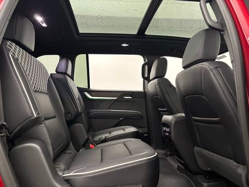 New 2026 GMC Acadia Denali w/ Super Cruise Package image 42