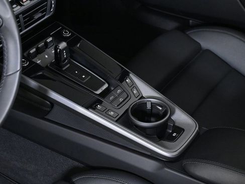 Certified 2025 Porsche 911 Carrera image 17