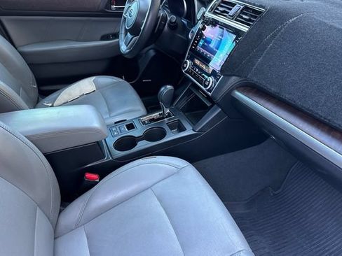 Used 2019 Subaru Outback 2.5i Limited w/ Popular Package #2 AWD/4WD image 19
