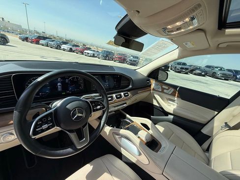 Used 2023 Mercedes-Benz GLE 450 4MATIC image 11