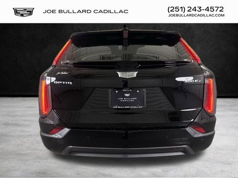 New 2025 Cadillac Optiq Sport 2 w/ LPO, Floor Liner Package image 3