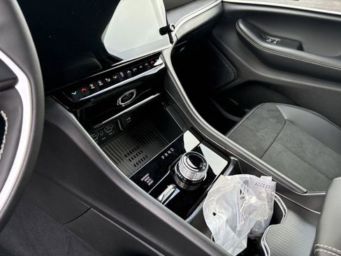 New 2026 Jeep Grand Cherokee 4WD image 15