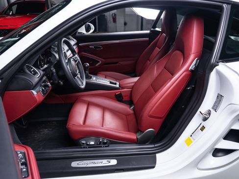 Used 2024 Porsche 718 Cayman S image 52