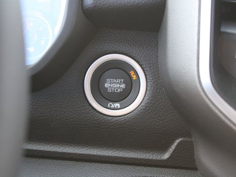 Used 2025 RAM 1500 Big Horn image 18