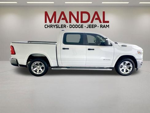 Used 2025 RAM 1500 Big Horn RWD image 5