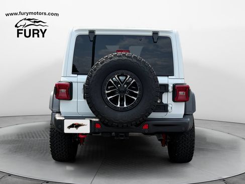 Used 2024 Jeep Wrangler Unlimited Rubicon w/ XTREMEE 35" Tire Package AWD/4WD image 4