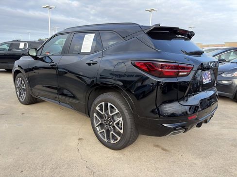 Used 2025 Chevrolet Blazer RS w/ Enhanced Convenience Package image 6