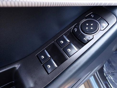 Used 2025 Ford Explorer ST AWD/4WD image 16