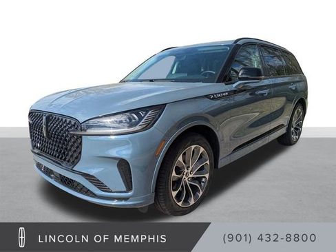 New 2026 Lincoln Aviator AWD w/ Jet Appearance Package image 8