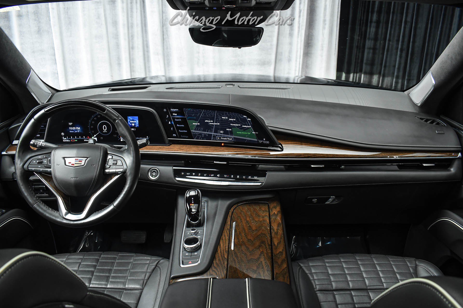 Used 2021 Cadillac Escalade Sport Platinum w/ LPO, ONYX Package AWD/4WD image 25