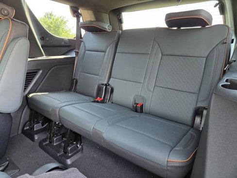 New 2026 GMC Yukon AT4 w/ AT4 Premium Package AWD/4WD image 28