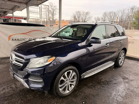 Used 2016 Mercedes-Benz GLE 350 4MATIC w/ Premium Package image 8